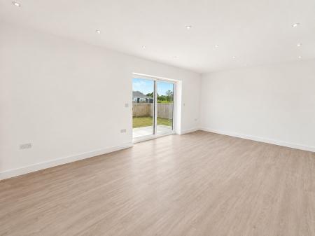 2 bedroom Detached bungalow for sale in The View, Cypress Way, Burton Waters, LN1