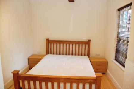 2 bedroom Flat to let in Steep Hill, Lincoln, LN2
