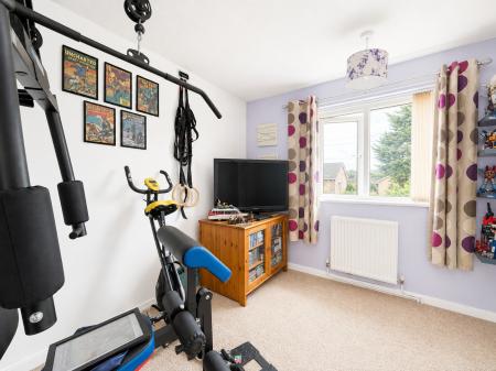 3 bedroom Terraced House for sale in Finch Close, Lincoln, LN6