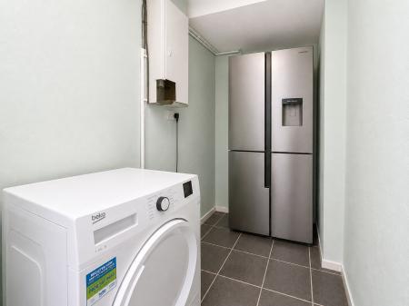 3 bedroom Terraced House for sale in Finch Close, Lincoln, LN6