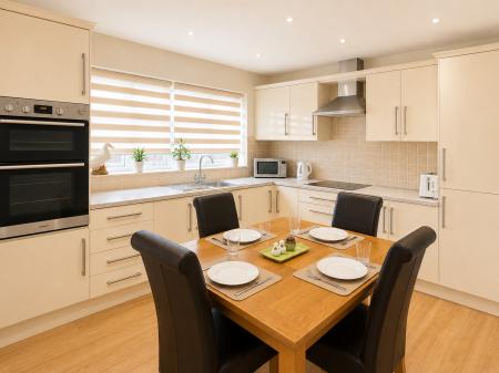 3 bedroom Detached bungalow for sale in Kennedy Road, Bracebridge Heath, LN4