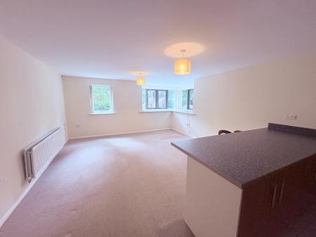 2 bedroom Flat for sale in Manton Road, Lincoln, LN2