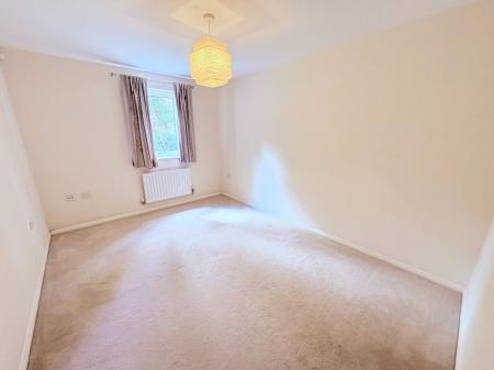 2 bedroom Flat for sale in Manton Road, Lincoln, LN2