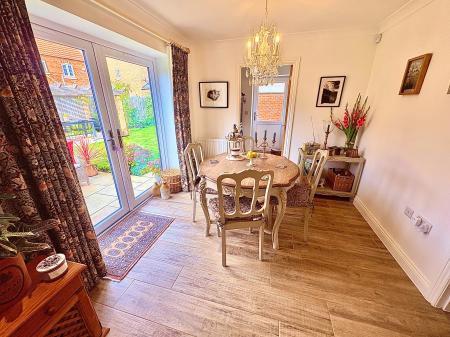 3 bedroom Detached house for sale in Rowan Avenue, Saxilby, LN1