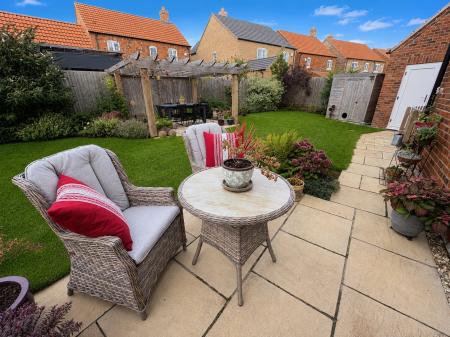 3 bedroom Detached house for sale in Rowan Avenue, Saxilby, LN1