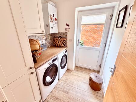3 bedroom Detached house for sale in Rowan Avenue, Saxilby, LN1