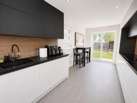 3 bedroom Detached house for sale in Bluebell Walk, Witham St Hughs, LN6