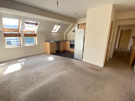 2 bedroom Flat to let in Wesleyan Court, City Centre, Lincoln, LN2