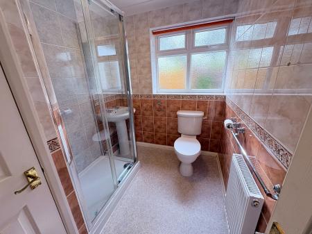 2 bedroom Semi-detached house for sale in Shardloes, Branston, LN4