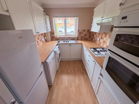2 bedroom Semi-detached house for sale in Shardloes, Branston, LN4