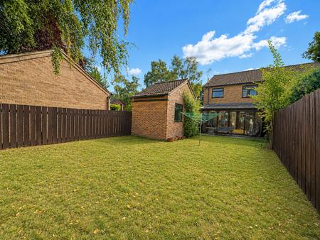3 bedroom Semi-detached house for sale in Fulmar Road, Lincoln, LN6