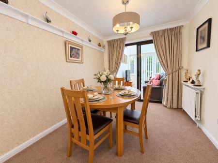 3 bedroom Semi-detached house for sale in Beswick Close, Lincoln, LN6