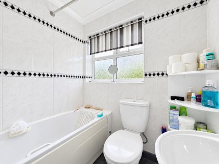3 bedroom Semi-detached house for sale in Beswick Close, Lincoln, LN6