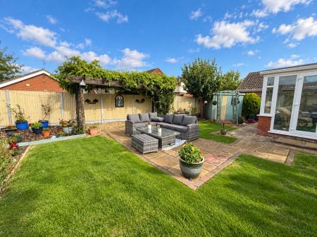 3 bedroom Detached bungalow for sale in Pelham Close, Sudbrooke, LN2