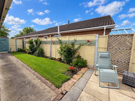 3 bedroom Detached bungalow for sale in Pelham Close, Sudbrooke, LN2