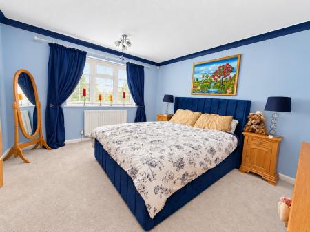 3 bedroom Detached bungalow for sale in Pelham Close, Sudbrooke, LN2
