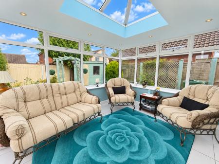 3 bedroom Detached bungalow for sale in Pelham Close, Sudbrooke, LN2