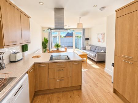 3 bedroom Semi-detached house for sale in Alexandra Terrace, Lincoln, LN1
