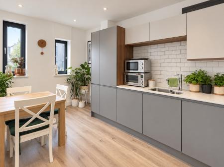 2 bedroom Apartment for sale in One The Brayford, Brayford Wharf North, Lincoln, LN1