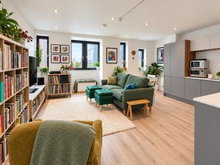 2 bedroom Apartment for sale in One The Brayford, Brayford Wharf North, Lincoln, LN1