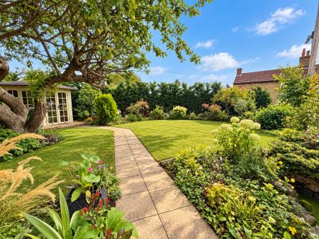 3 bedroom Detached house for sale in Apple Tree Cottage Manor Lane, Welton, LN2