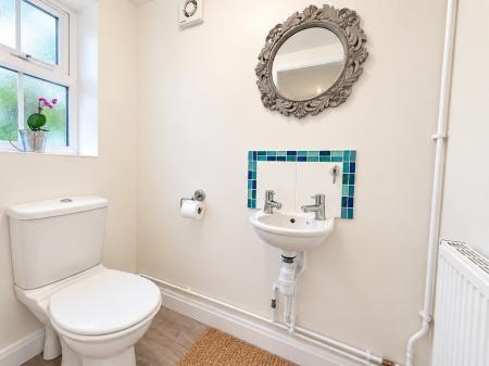 3 bedroom Detached house for sale in Apple Tree Cottage Manor Lane, Welton, LN2
