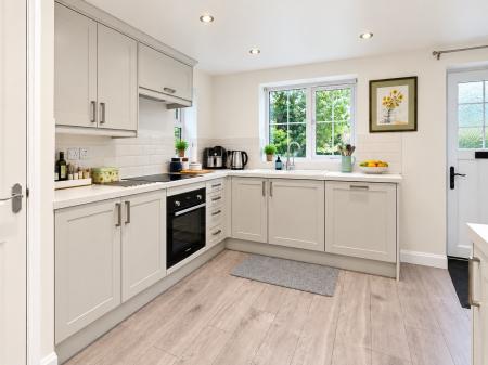 3 bedroom Detached house for sale in Apple Tree Cottage Manor Lane, Welton, LN2