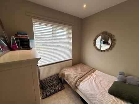 3 bedroom Flat to let in Brant Road, Waddington, LN5