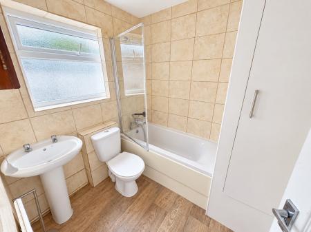3 bedroom Terraced House for sale in Kent Street, Lincoln, LN2