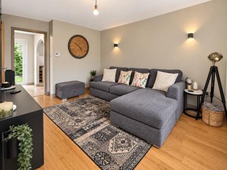2 bedroom Semi-detached house for sale in Stenigot Road, Lincoln, LN6
