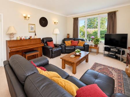 4 bedroom Detached house for sale in Washdyke Lane, Nettleham, LN2