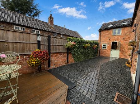 3 bedroom Detached house for sale in Lincoln Road, Fenton, LN1