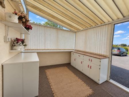 2 bedroom Detached bungalow for sale in Fen Road, Washingborough, LN4
