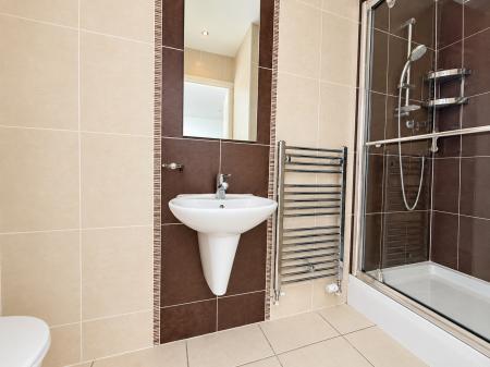2 bedroom Detached bungalow for sale in Occupation Lane, Broadholme, Lincoln, LN1