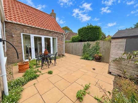 2 bedroom Detached bungalow for sale in Occupation Lane, Broadholme, Lincoln, LN1