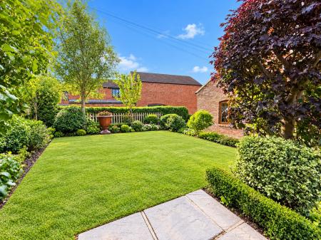 5 bedroom Detached house for sale in Beckview Church Road, Stow, LN1