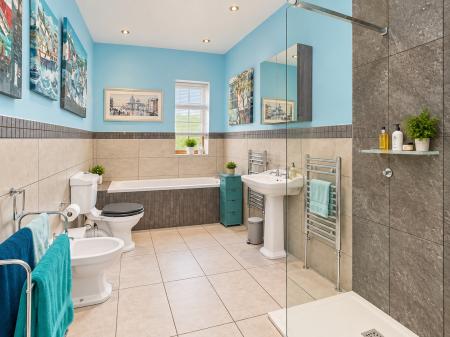 5 bedroom Detached house for sale in Beckview Church Road, Stow, LN1