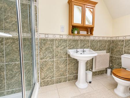 5 bedroom Detached house for sale in Beckview Church Road, Stow, LN1