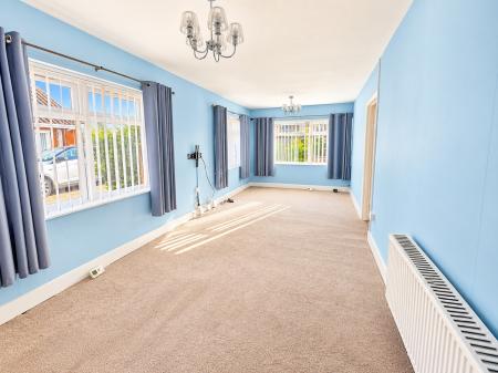 3 bedroom Detached bungalow for sale in Beech Road, Branston, LN4