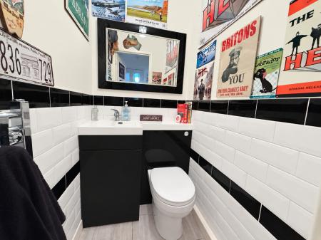 4 bedroom Detached house for sale in Richards Avenue, Lincoln, LN6
