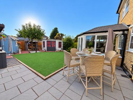 4 bedroom Detached house for sale in Richards Avenue, Lincoln, LN6
