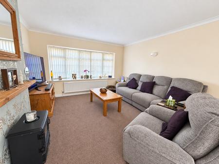 3 bedroom Bungalow for sale in Conway Drive, North Hykeham, LN6