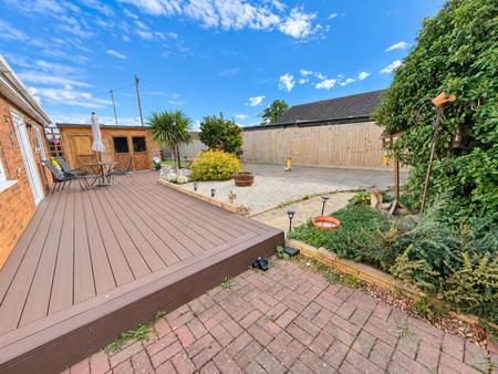 3 bedroom Bungalow for sale in Conway Drive, North Hykeham, LN6