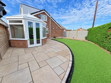 3 bedroom Bungalow for sale in Conway Drive, North Hykeham, LN6