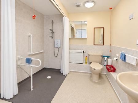 2 bedroom Flat for sale in Minster Court, Bracebridge Heath, LN4