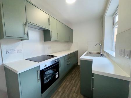 2 bedroom Terraced House to let in Croft Street, Lincoln, LN2