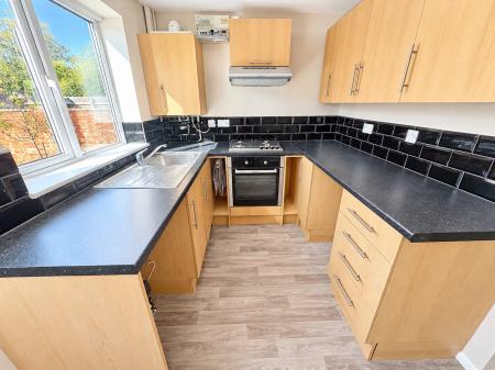 2 bedroom Semi-detached house for sale in Fulmar Road, Lincoln, LN6