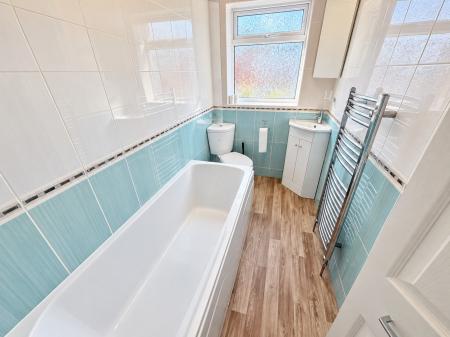 2 bedroom Semi-detached house for sale in Fulmar Road, Lincoln, LN6