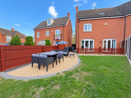 4 bedroom Town house for sale in Carnoustie Drive, Lincoln, LN6