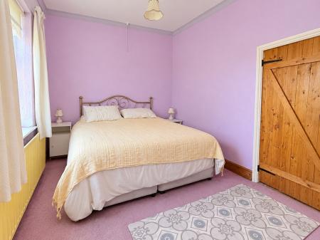 3 bedroom Semi-detached house for sale in Lincoln Road, Boothby Graffoe, LN5